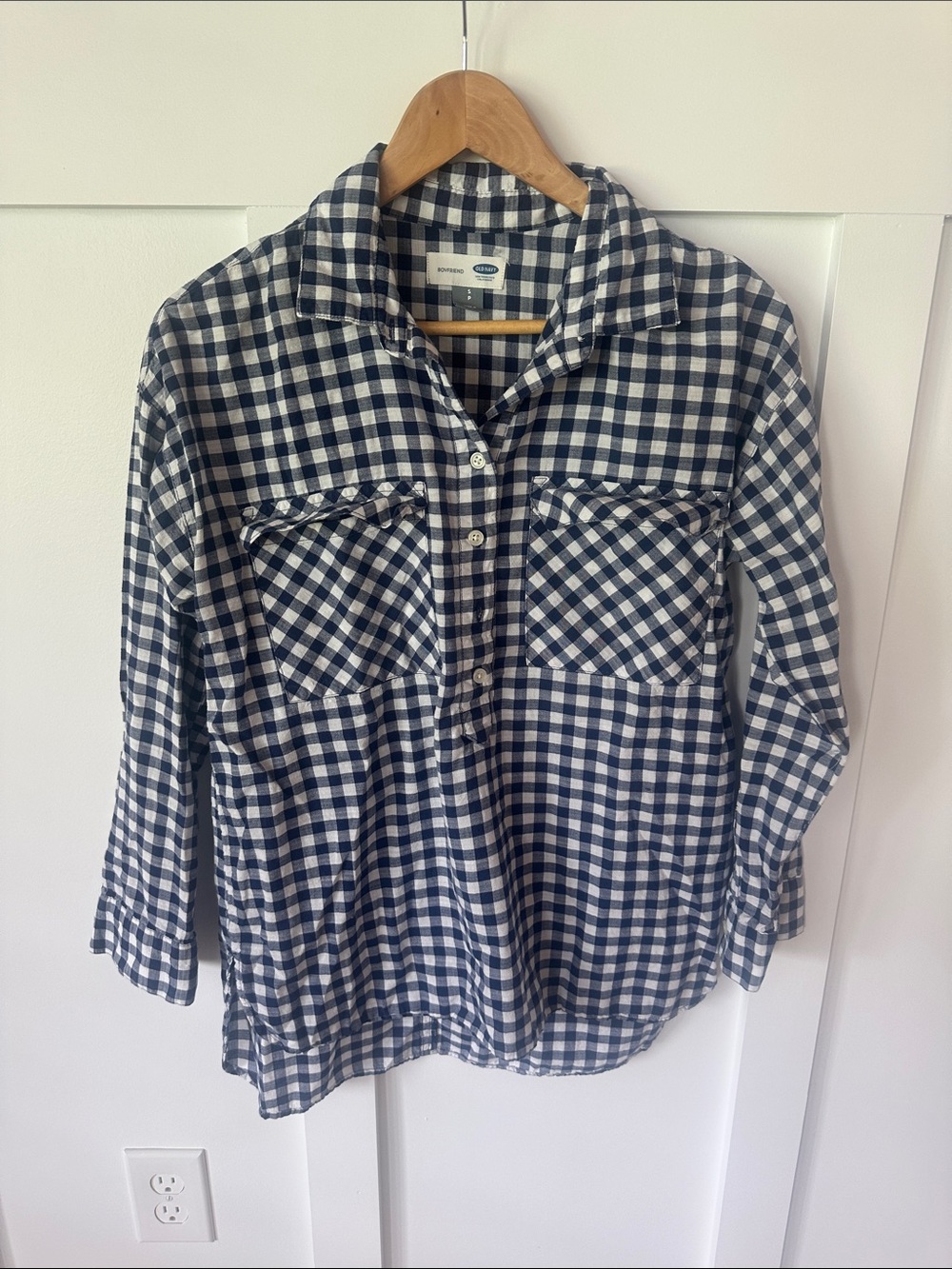 Old Navy Navy and White Gingham Button-Front Shirt